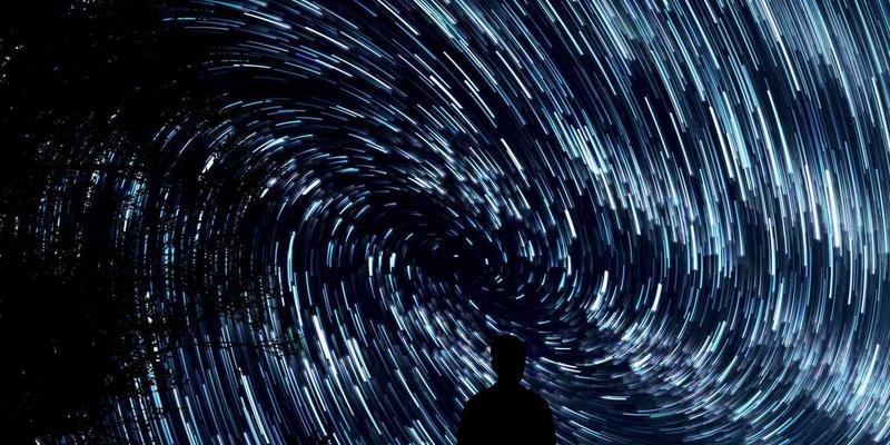 从仿真到闭环自治:网络数字孪生如何重塑后端开发与网络架构